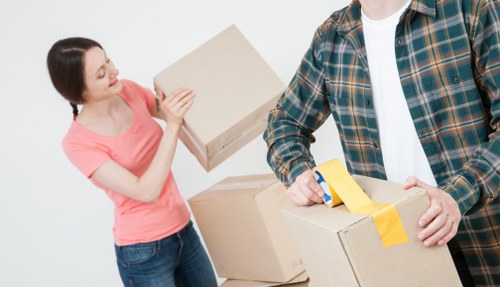 Van transport service for home and business items near Barnehurst
